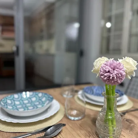 Treasure: Chic 2br-apartment 8min To Skanderbeg Place Apartment Tirana