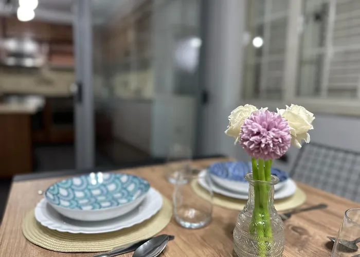 Treasure: Chic 2br-apartment 8min To Skanderbeg Place Διαμέρισμα Τίρανα