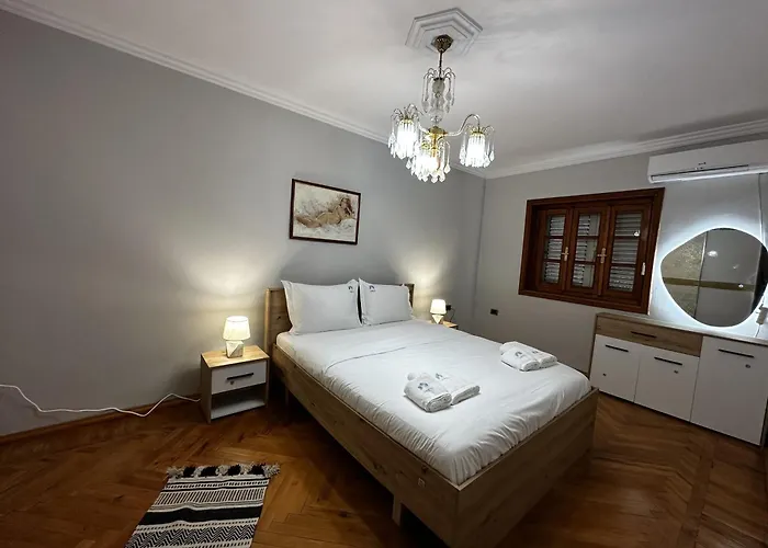 Апартаменты Treasure: Chic 2br-apartment 8min To Skanderbeg Place Тирана